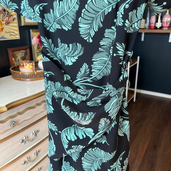 Cinq a Sept Bia Crewneck Tie-side Palm-print Mini Dress - Picture 6 of 9